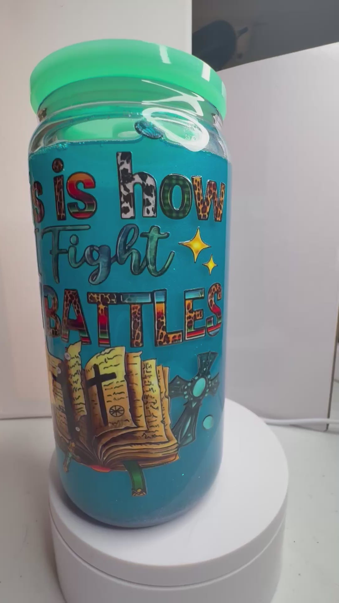 16 ounce glass snowglobe tumbler